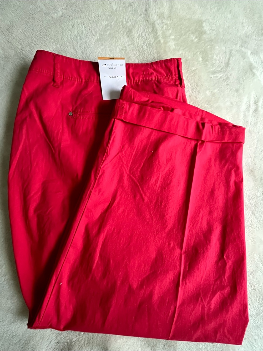 Women’s Plus 24W Liz Claiborne Cropped Pants, Teaberry Color Cargo  New W/ Tags
